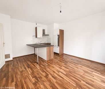 Charmante 2-Zi-Wohnung in Imbach mit Terrasse, Garage & moderner Ei... - Foto 1