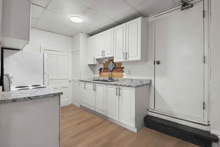 For Lease - 137 Broadway N/A Unit# Upper, Orangeville, Ontario - Photo 4
