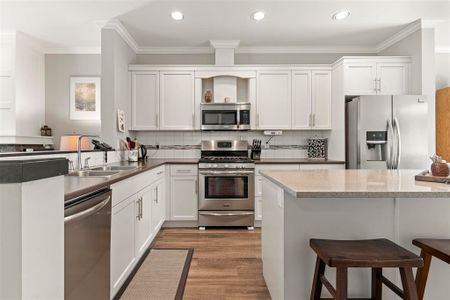 Spacious Upper in Promontory - Photo 3