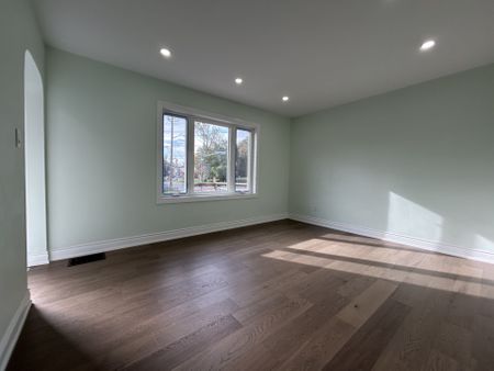 For Lease - 35 Mack Avenue, Toronto, Ontario - Photo 3