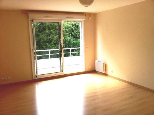 Appartement 30 m² - 1 pièce - Saint-Brice-Sous-Forêt (95350) - Photo 1