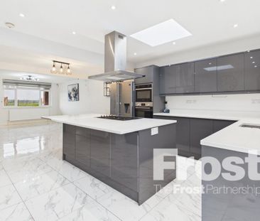 3 bedroom terraced house to rent - Photo 5