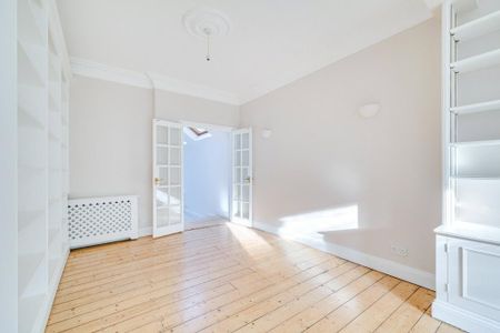 4 bedroom terraced house to rent - Photo 3