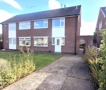 3 bedroom semi-detached house to rent - Photo 3