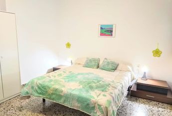 Carrer Miguel Hernández, Paterna, Valencian Community 46980