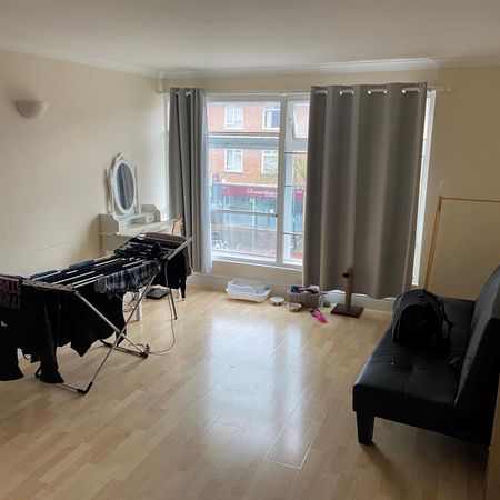 1 bedroom flat to rent - Photo 4