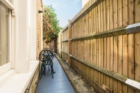 Lynn Road, Balham, SW12, London - Photo 5