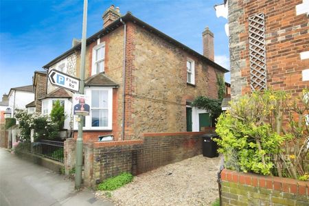 Guildford Park Road, Guildford, GU2 7NA - Photo 2