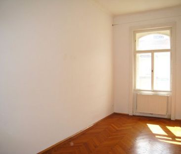 Unbefristete Altbaumiete direkt am Ulrichsplatz - Foto 3