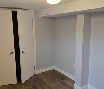 For Lease - 121 Cumberland Street, Barrie, Ontario - Photo 5