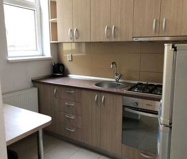 Apartament decomandat cu o camera in zona Piata Mihai Viteazul. - Fotografie 2