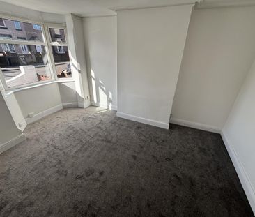 Bulkington Road, Bedworth, Warwickshire - Photo 4