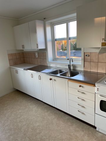 Skogsvägen, Mjölby - Photo 3