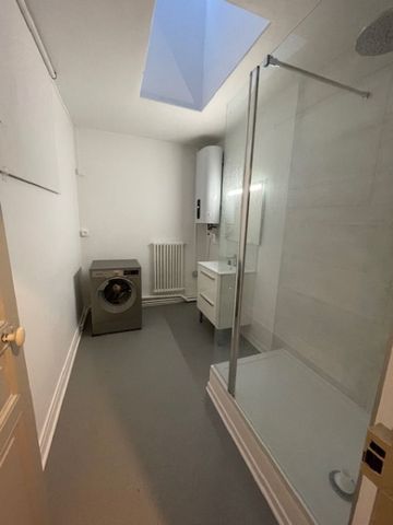 MAGNIFIQUE ET SPACIEUX TYPE 3 EN HYPER CENTRE VILLE - Photo 5