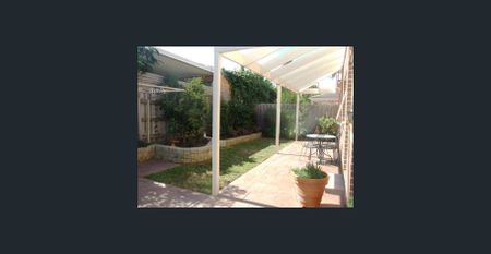 For Rent – Prime Location Family Home in the Heart of Box Hill - Photo 2