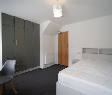 94 Caernarfon Road - Photo 3