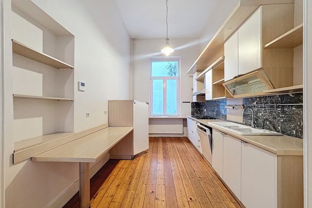 Belle maison bruxelloise 4 chbr en plein cœur du quartier EU - Photo 1