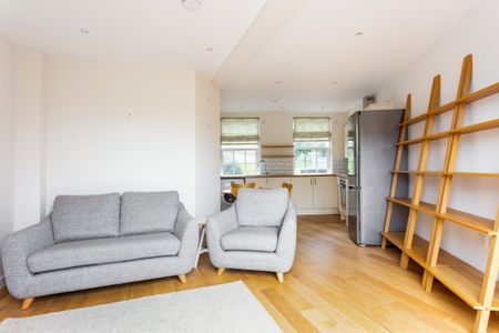 2 bedroom terraced house to rent - Photo 2