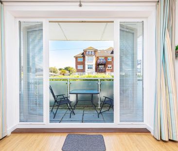 2 bedroom ground floor flat to rent - Photo 6