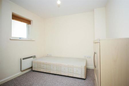 Westgate, 10 Arthur Place - Photo 2