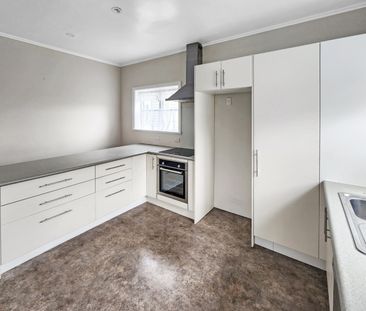 Waiwhetu Living - Photo 1