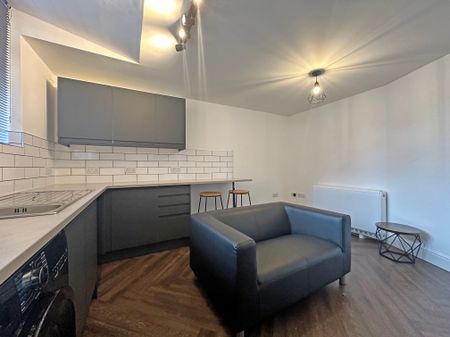 1-Bed Flat – Dakeyne Street, Sneinton - Photo 2