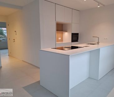 Ruim appartement met 3 slaapkamers en tuin! - Photo 1