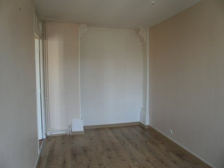 Location Appartement 2 pièces 39m² - Photo 4