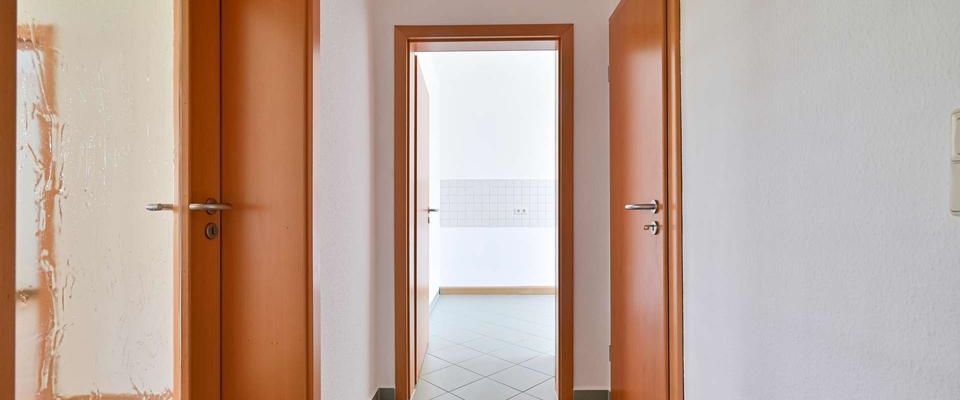 Gepflegte 2-Raum-Wohnung mit Blick ins Grüne und Tageslichtbad in Bärenstein - Foto 1