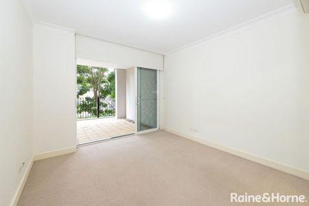 114/10-16 Vineyard Way, Breakfast Point, NSW 2137 - Photo 3