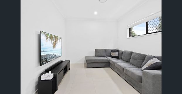 Modern Townhouse in Sought After Location - Photo 1