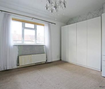 2 bedroom property to rent in Dagenham - Photo 4