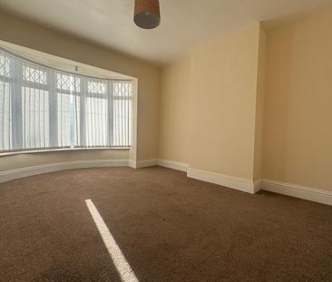 Kyle Avenue, Hartlepool - Photo 3