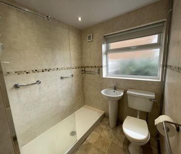3 bedroom bungalow to rent - Photo 5