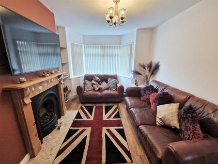 3 bedroom semi-detached house to rent - Photo 2
