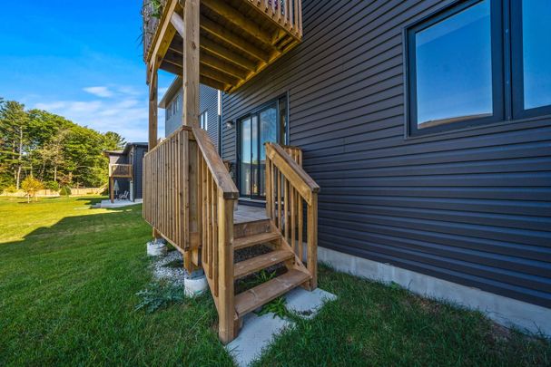 For Lease - 100 Berkely Street Unit# Lower, Wasaga Beach, Ontario - Photo 1