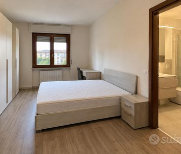 Stanza con letto matrimoniale e bagno privato - Photo 1