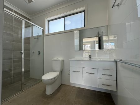 50 Karibi Lane, ROUSE HILL NSW 2155 - Photo 3