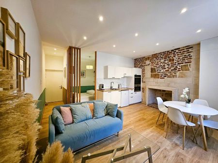 Location Appartement 1 pièce Meublé 31m² TOURS 37000 - Photo 2