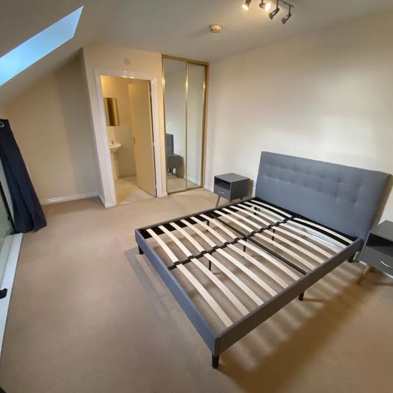 Thackhall Street, Coventry - Photo 1