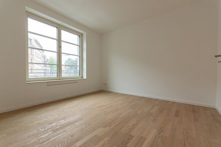 ** Modern ausgestattete Wohnung | Parkett | 2 Balkone | Gäste-WC | Büro | Stellplatz | Aufzug ** - Foto 3