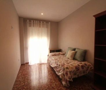 Piso de alquiler en Casco Antiguo - Photo 3