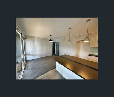 SURE TO IMPRESS - Photo 4