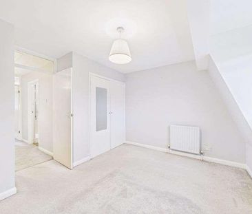 High Street, Caterham - �cm, CR3 - Photo 6