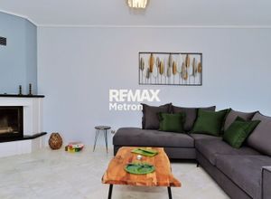Διαμέρισμα για ενοικίαση - Τριγλία, - Φωτογραφία 2