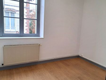 Location Appartement 3 pièces 51m² SENS 89100 - Photo 3