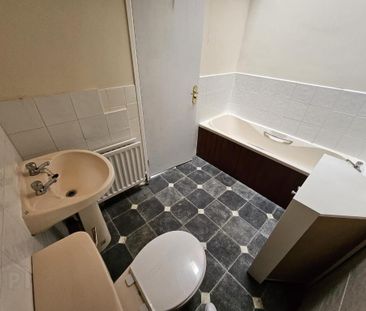73 Albert Road, Carrickfergus, BT38 8AD - Photo 6