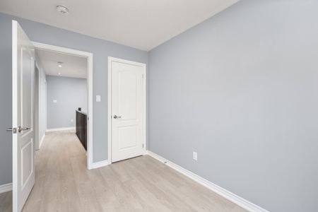 For Lease - 91 Borers Creek Circle, Hamilton, Ontario - Photo 3