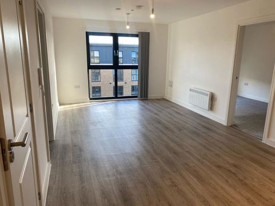 2 bedroom flat to rent - Photo 1