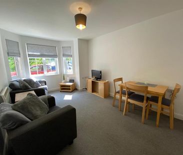 2 bedroom ground floor flat to rent - Photo 1